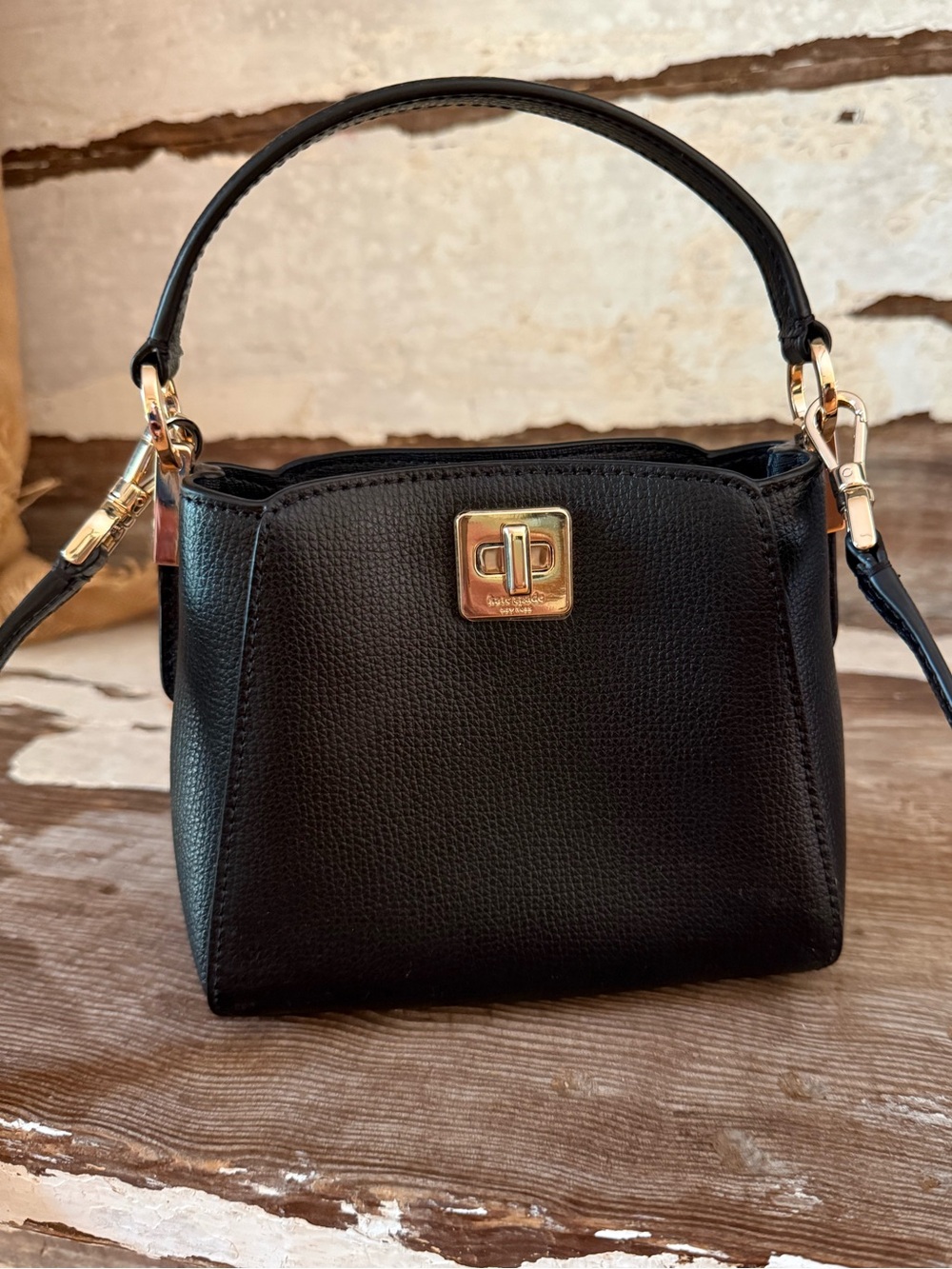 Kate spade mini Classic Black Women’s Crossbody Handbag with Gold Hardware